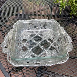 Arthur Court Grapevine Square Pyrex Holder 2 QT